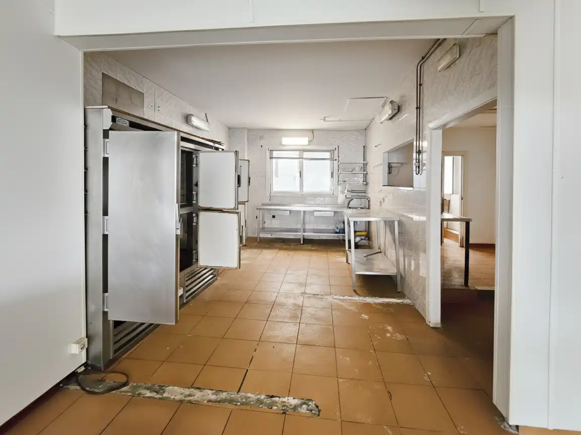 Gewerbefläche zum Verkauf in Ronda Nelle 7, imagen 15