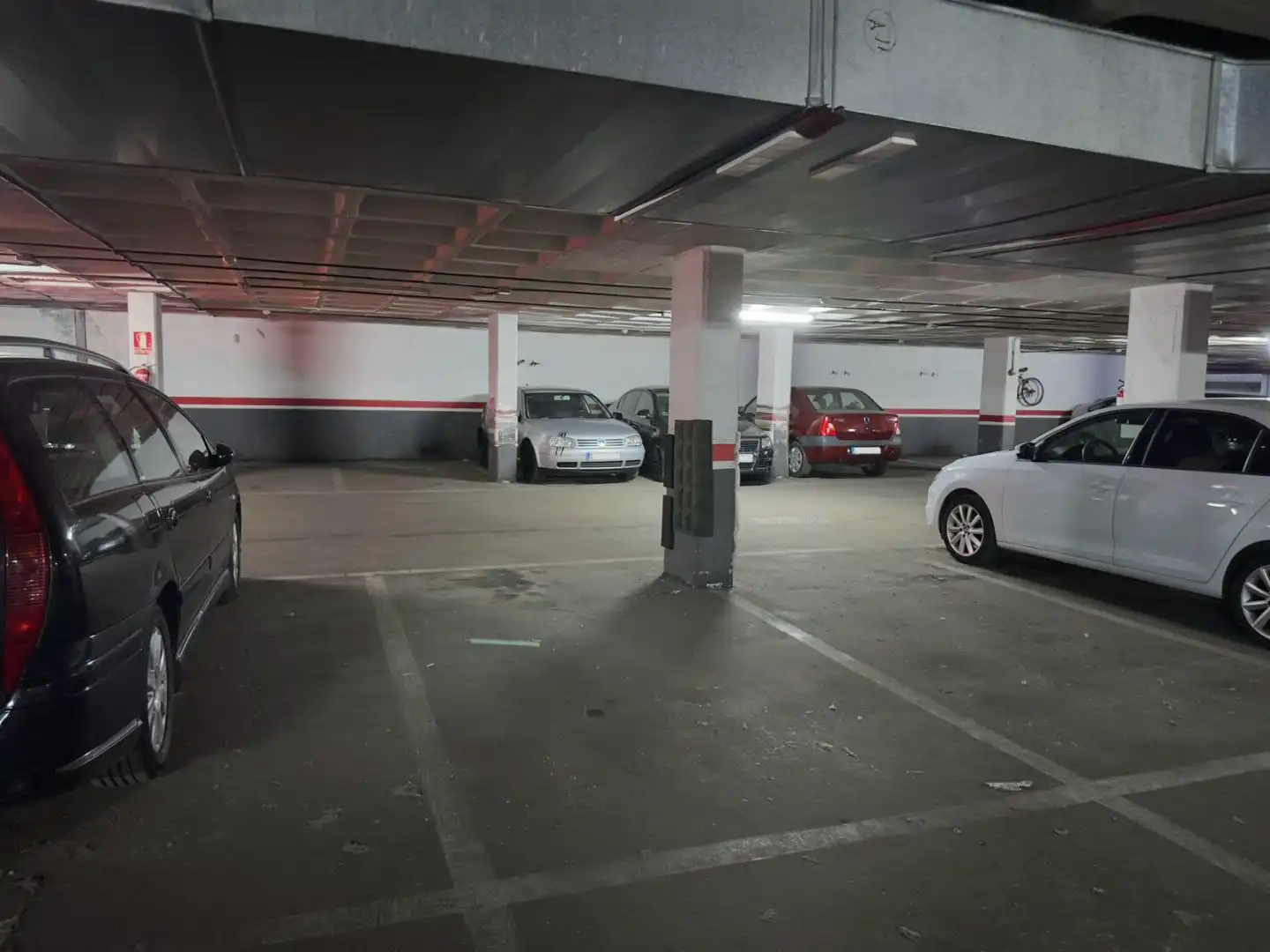 Parking of Garage for rent in Alcorcón