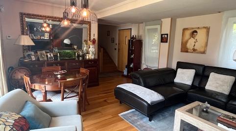 Foto 3 de Casa adosada en venda a Calle Lirio, 11, Cuatro Caminos, Cantabria