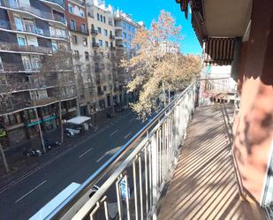 Exterior view of Flat to rent in  Barcelona Capital  with Heating, Parquet flooring and Terrace