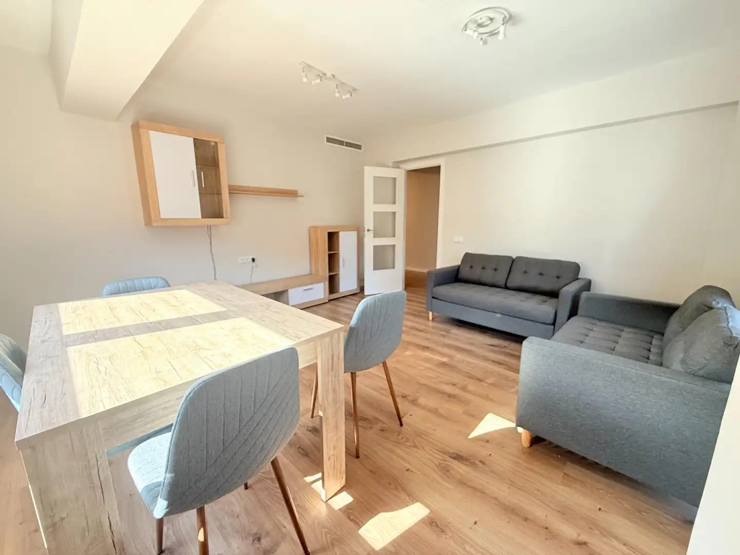Wohnzimmer von Wohnung zur Miete in Alboraya Centro