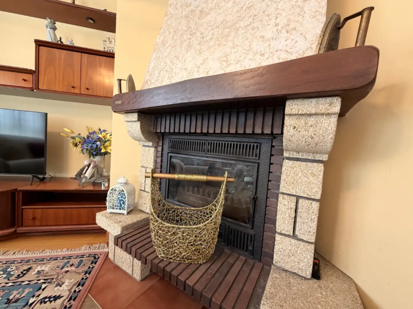 Wohnzimmer von Haus oder Chalet zum Verkauf in Piélagos mit Heizung, Privatgarten und Terrasse