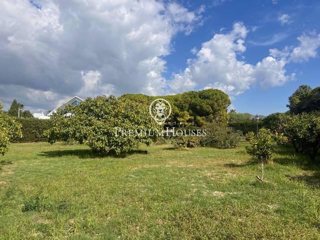 Terreno residencial en Venta en Can Girona - Terramar - Vinyet