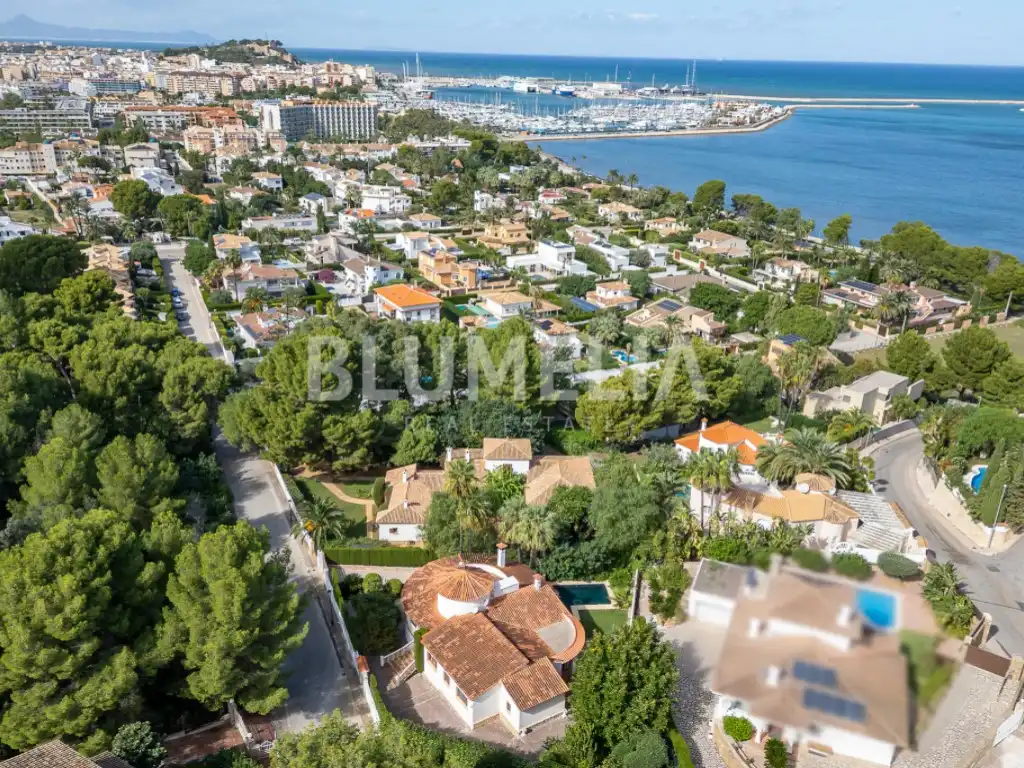 Exterior view of Houses for sale in Dénia  with Air Conditioner, Private garden and Terrace