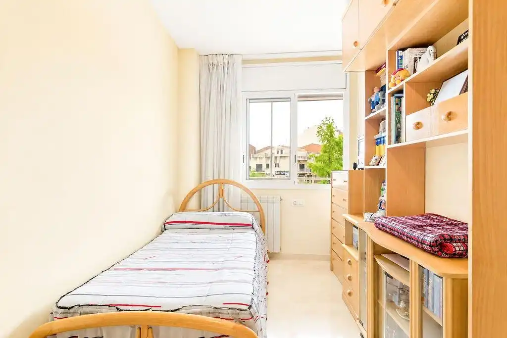 Bedroom of Flat for sale in Centre