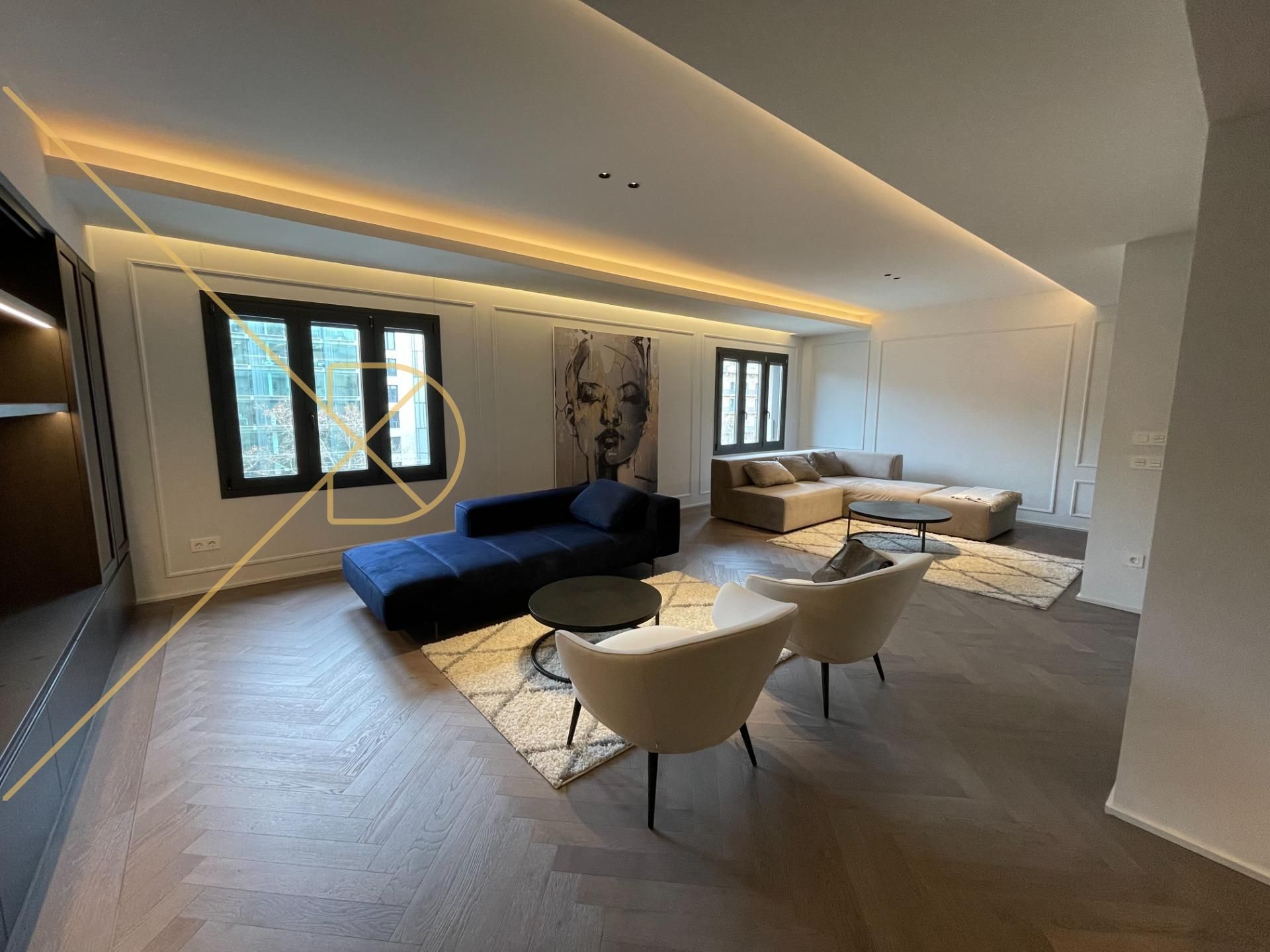 Sala d'estar de Apartament de lloguer en  Barcelona Capital amb Aire condicionat, Calefacció i Parquet