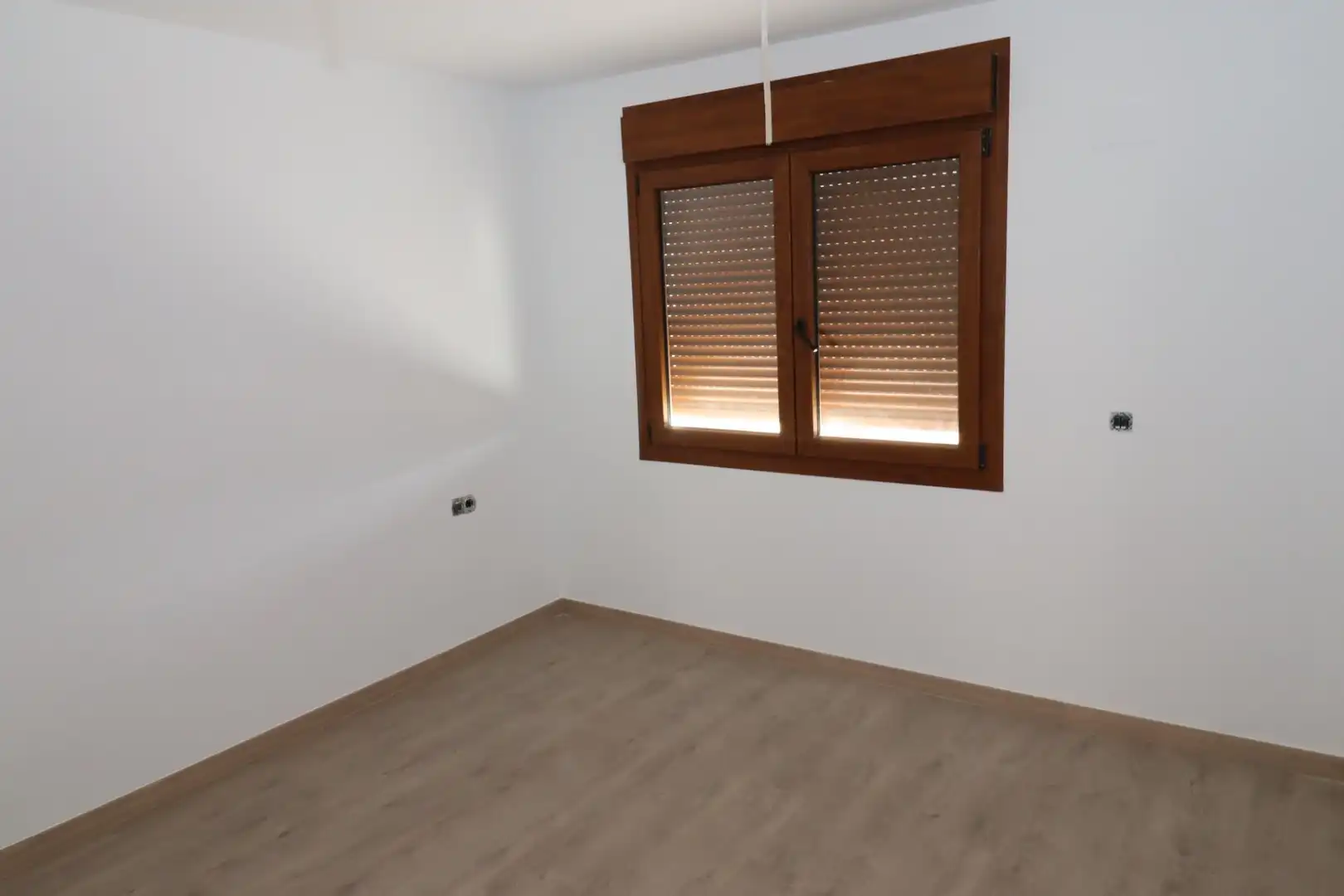 Casa adosada en venta en Calle Montserrat Roig, Ulldecona