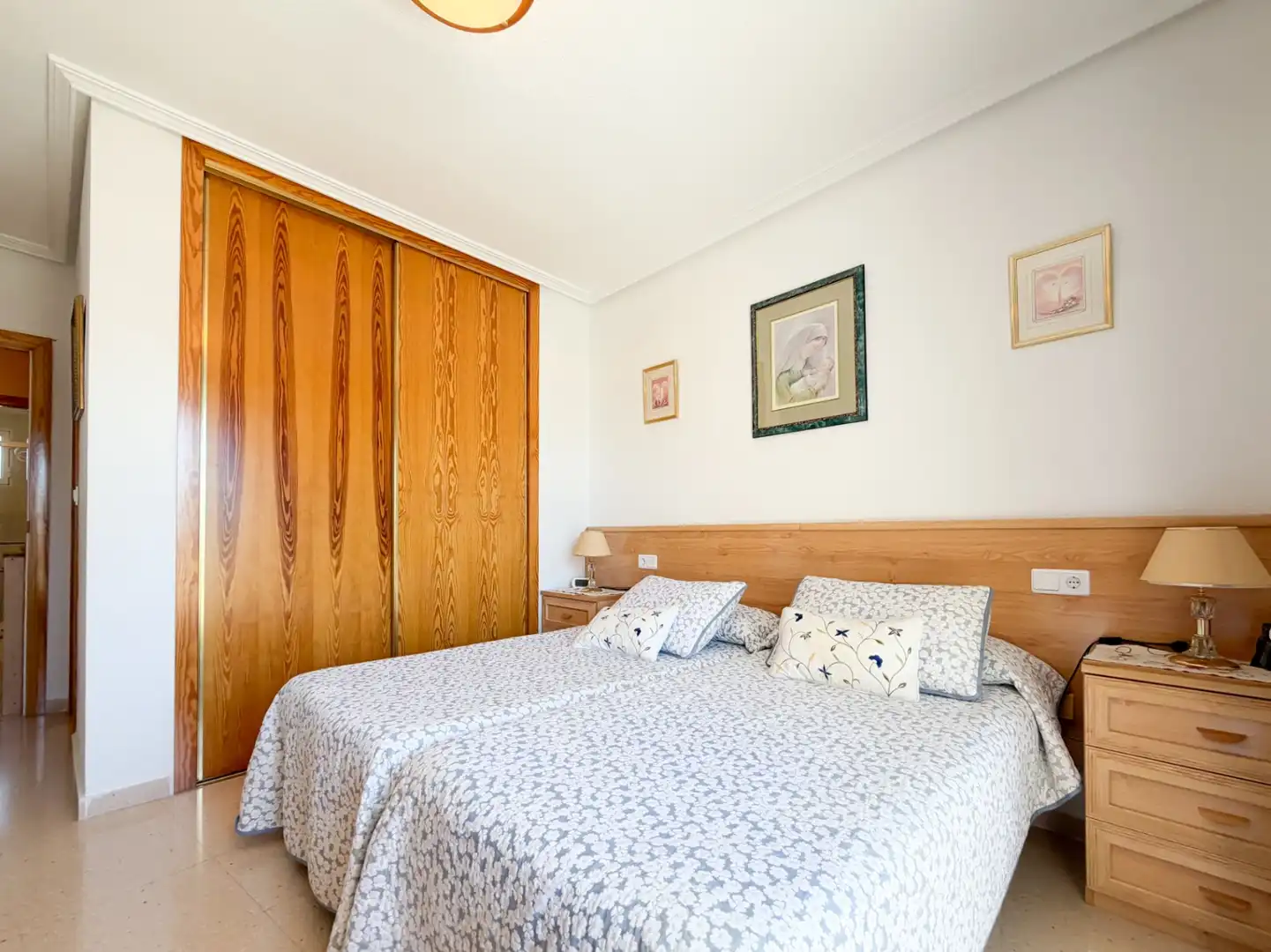 Dormitori de Apartament en venda en El Campello amb Terrassa, Traster i Piscina