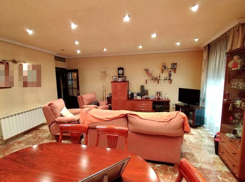 Sala d'estar de Pis en venda en  Córdoba Capital amb Aire condicionat, Calefacció i Traster