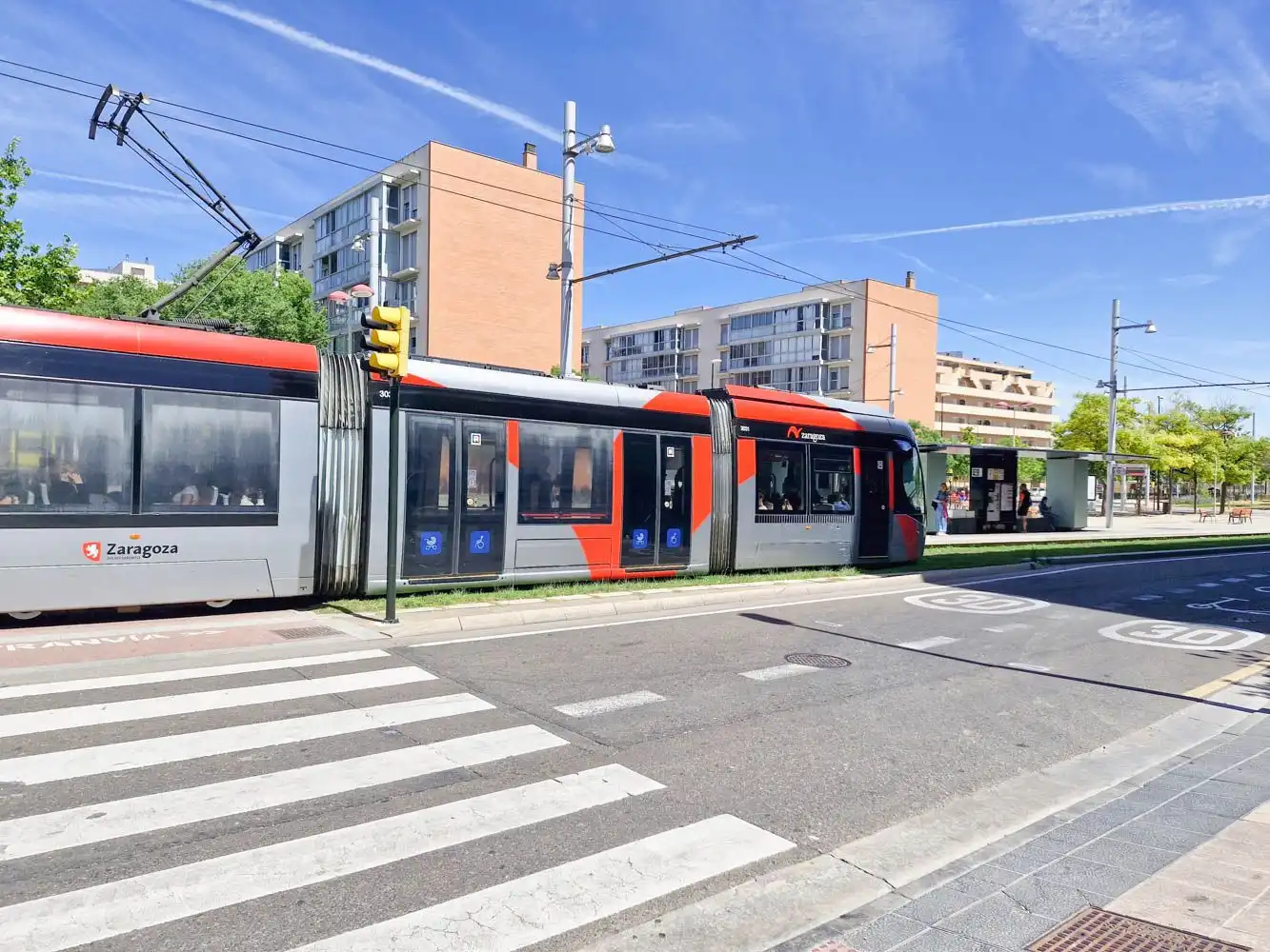 Vista exterior de Local de alquiler en Zaragoza con Aire acondicionado y Amueblado
