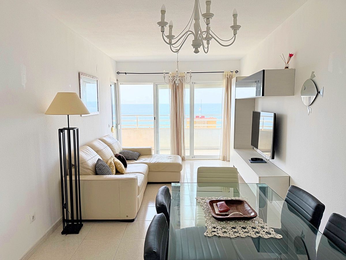 Living room of Apartment for sale in Calpe / Calp  with Air Conditioner, Terrace and Storage room