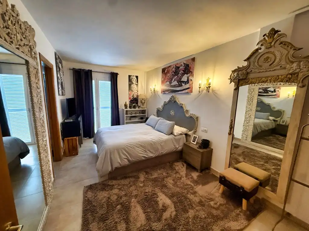 Schlafzimmer von Einfamilien-Reihenhaus zum Verkauf in  Palma de Mallorca mit Klimaanlage, Terrasse und Möbliert