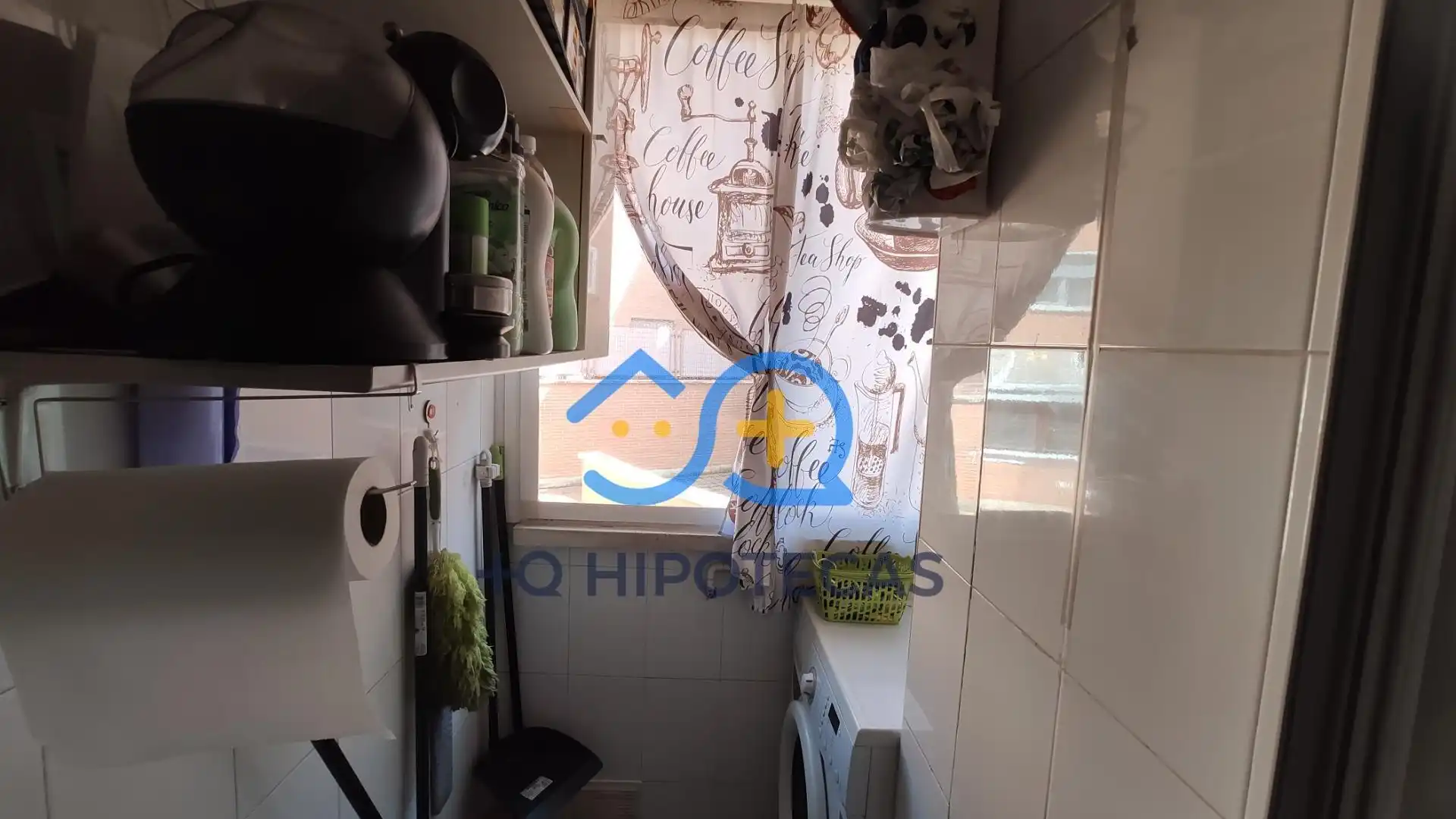 Kitchen of Flat for sale in Humanes de Madrid  with Parquet flooring, Storage room and Balcony