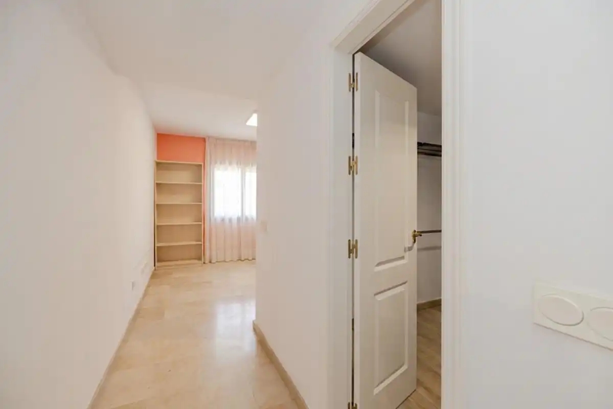 Piso en venta en Marbella con Aire acondicionado, Calefacción y Jardín privado