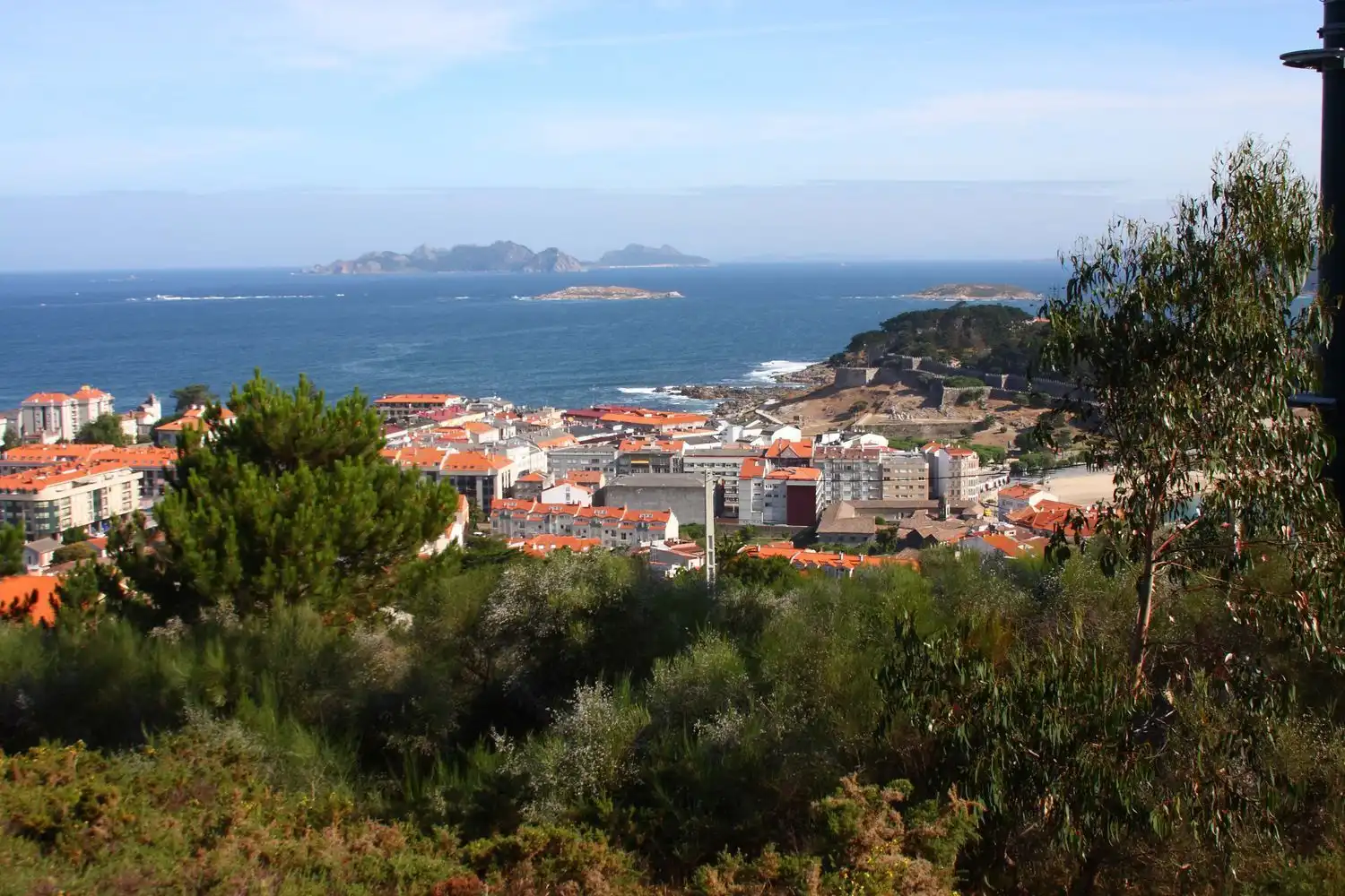 Vista exterior de Residencial en venda en Baiona