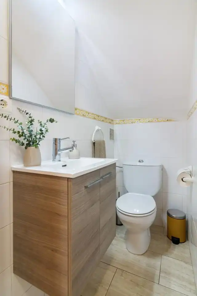 Baño de Dúplex en venta en Nerja con Aire acondicionado, Terraza y Trastero