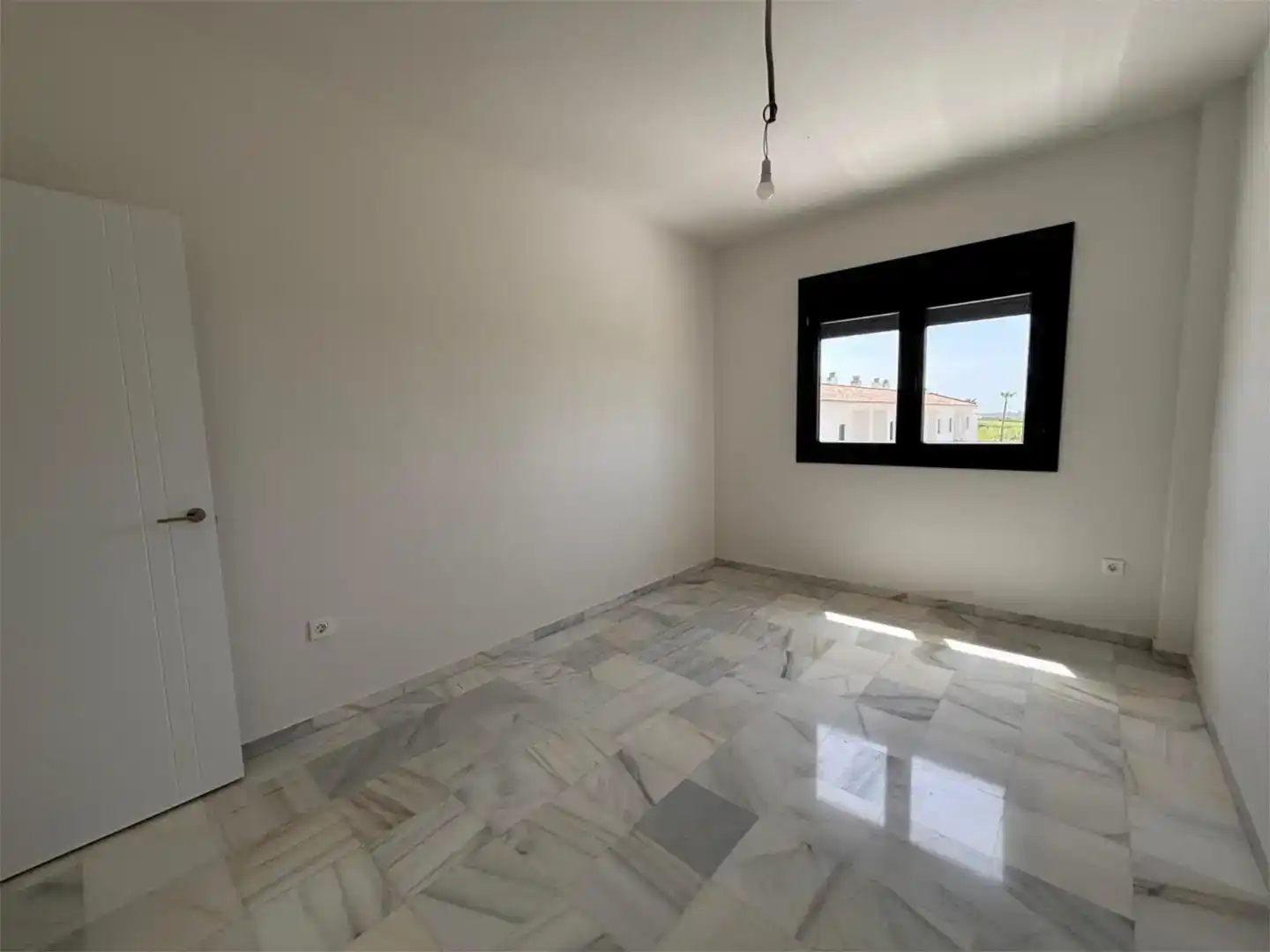 Dormitori de Casa o xalet en venda en Castilleja de la Cuesta amb Aire condicionat