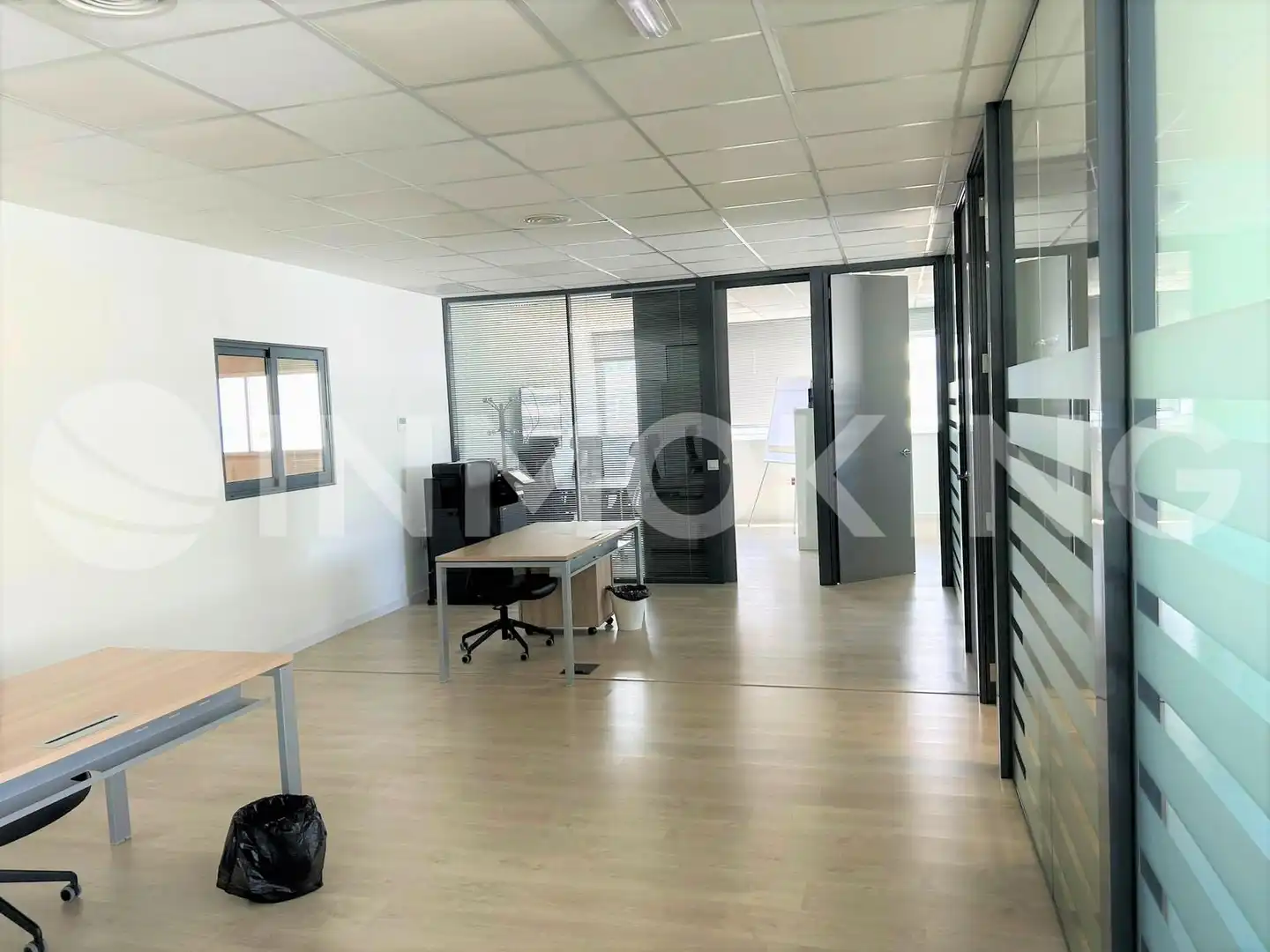 Industrial building to rent in Fuente del Jarro, imagen 8