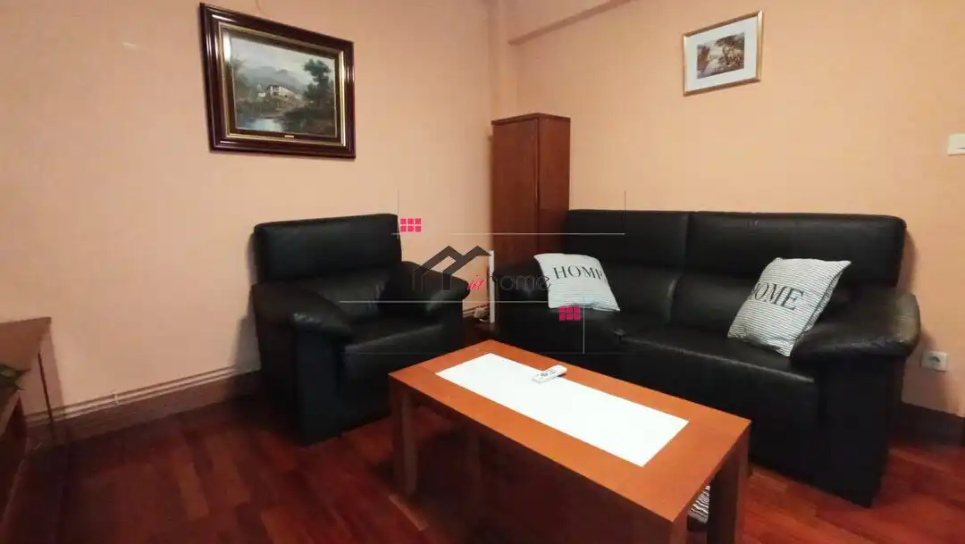 Sala de estar de Piso en venta en Barakaldo  con Calefacción y Amueblado