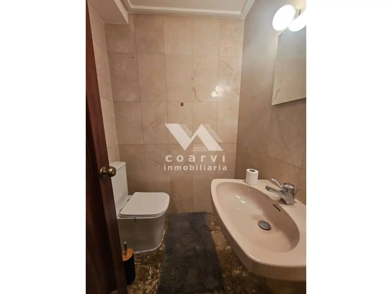 Badezimmer von Wohnung zum Verkauf in Ourense Capital  mit Heizung, Parkett und Abstellraum