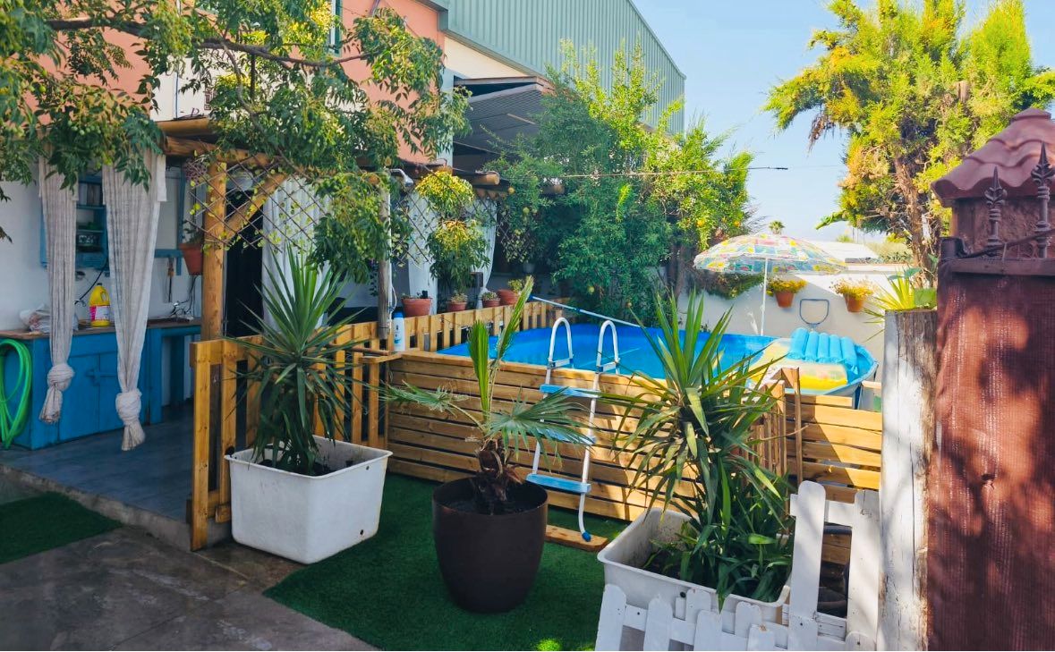 Piscina de Nau industrial en venda en Cañada Rosal amb Calefacció