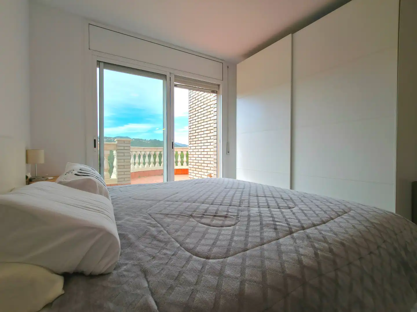 Dormitori de Casa o xalet en venda en Sant Andreu de la Barca amb Aire condicionat, Calefacció i Jardí privat