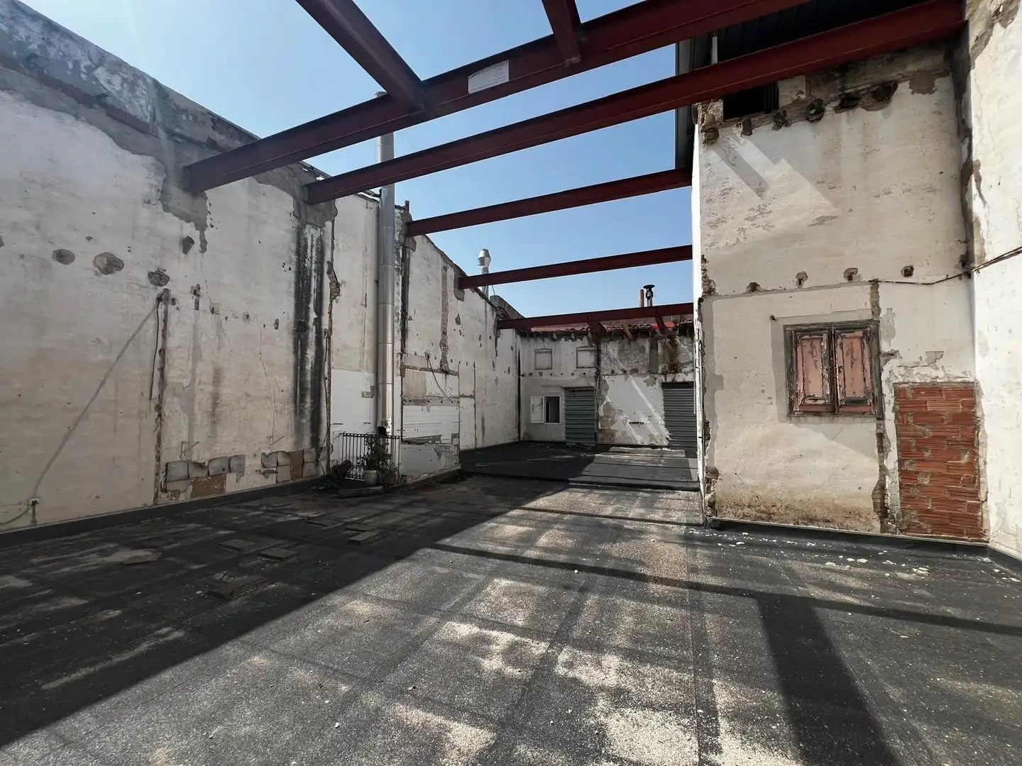 Vista exterior de Residencial en venda en Vilanova i la Geltrú