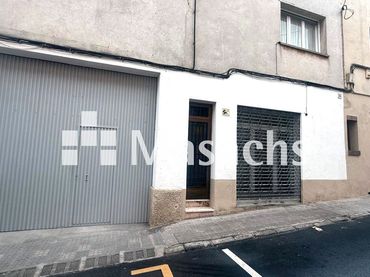 Business premises to rent in Sud