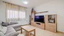 Living room of Flat for sale in Salt  with Heating and Oven