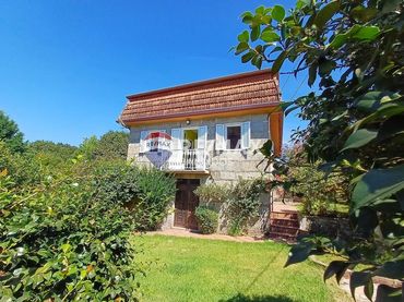 Casa amb jardí en venda a Lugar Souto