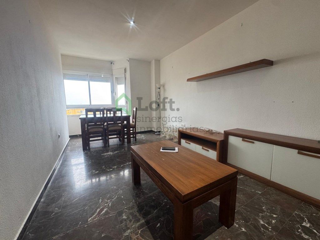 Vista exterior de Apartamento de alquiler en Badajoz Capital