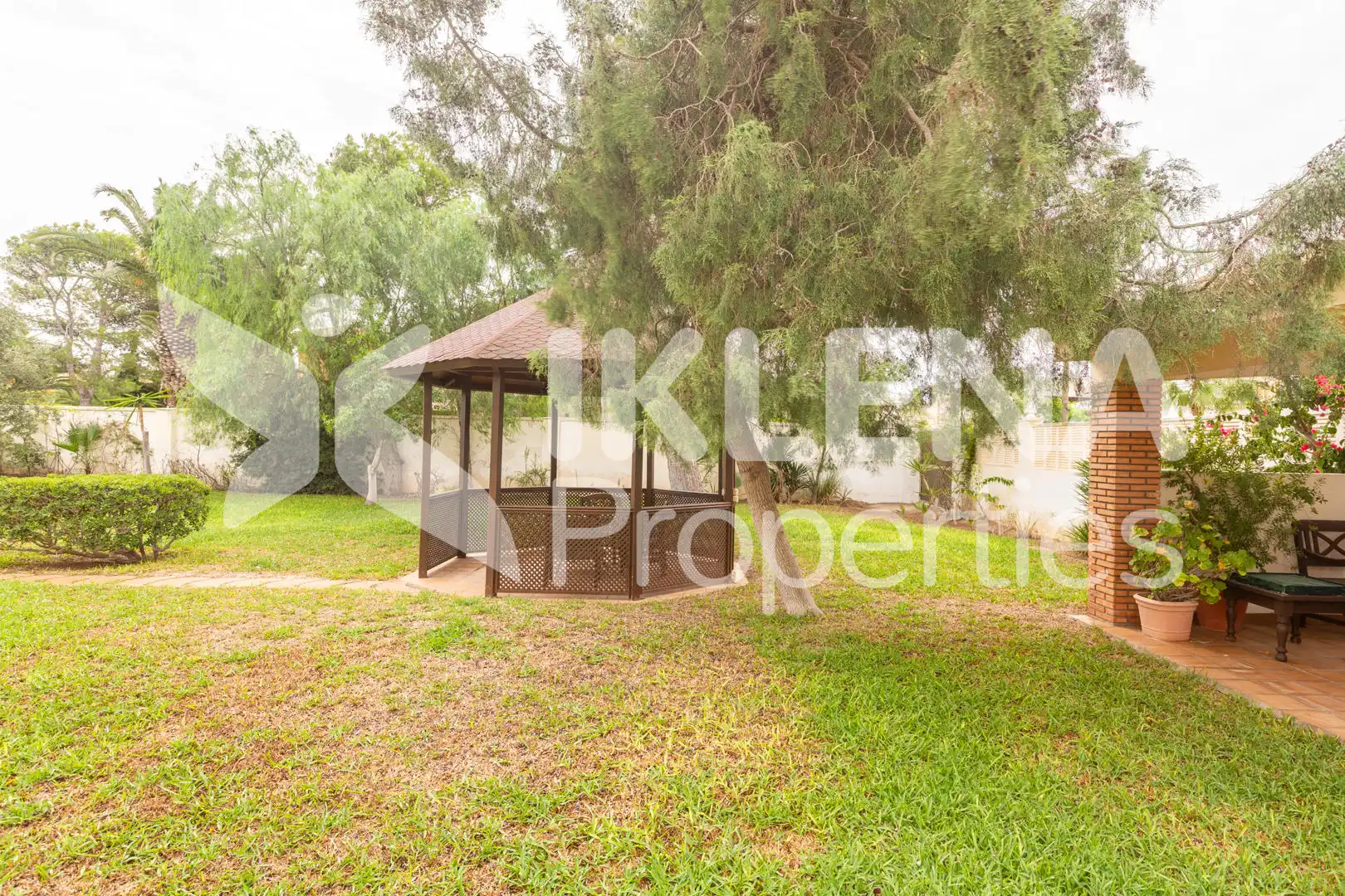Houses for sale in Roquetas de Mar  with Air Conditioner, Private garden and Terrace