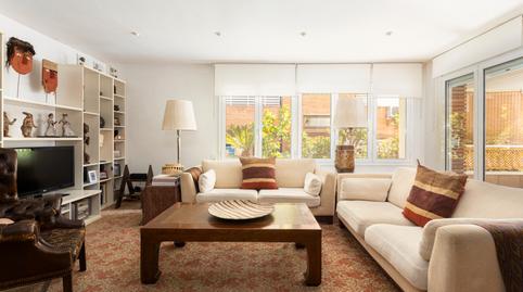 Foto 2 de Piso en venta en Carrer de Calatrava, Les Tres Torres, Barcelona