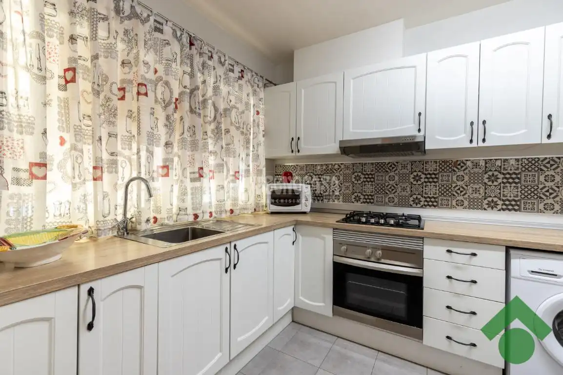 Cocina de Casa adosada en venta en Pinos Puente con Terraza