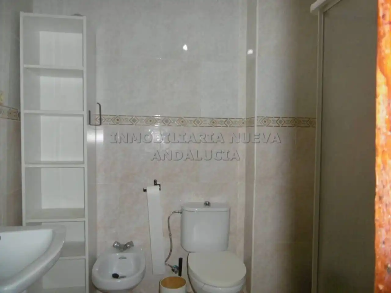 Bathroom of Flat for rent in Almería  with Furnished and Balcony