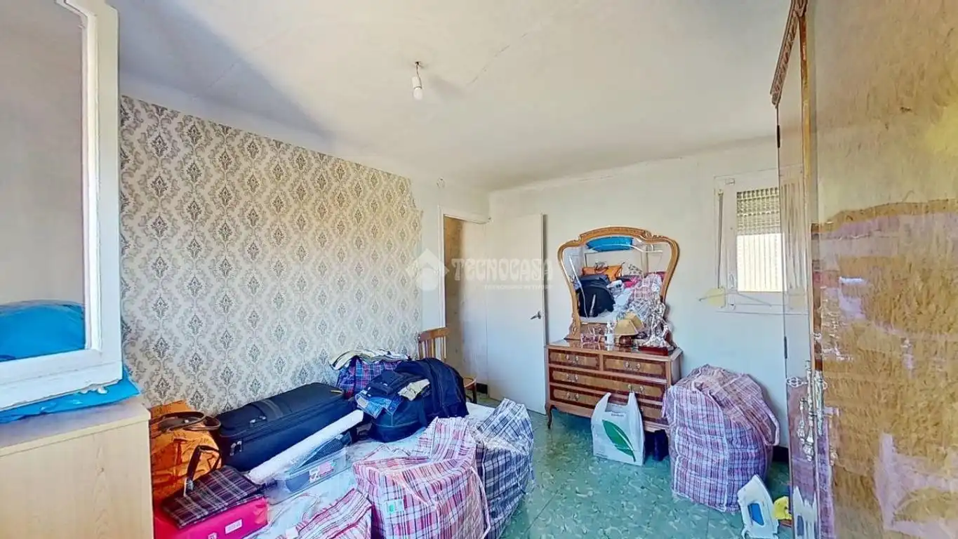 Bedroom of Flat for sale in Escodines