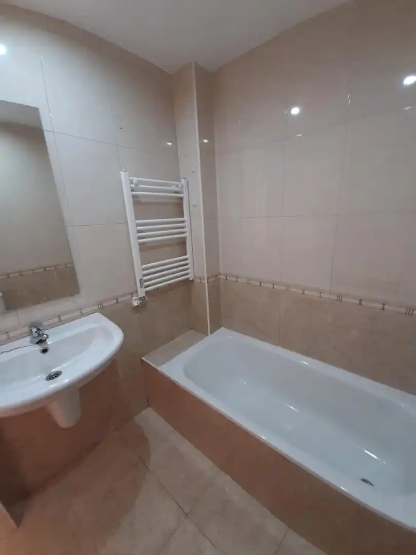 Bathroom of Flat for rent in Sant Celoni  with Heating