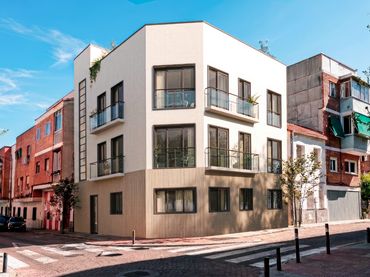 Neubau-Wohnung mit Aufzug zum Verkauf in Calle de Costanilla de los Ciegos 30