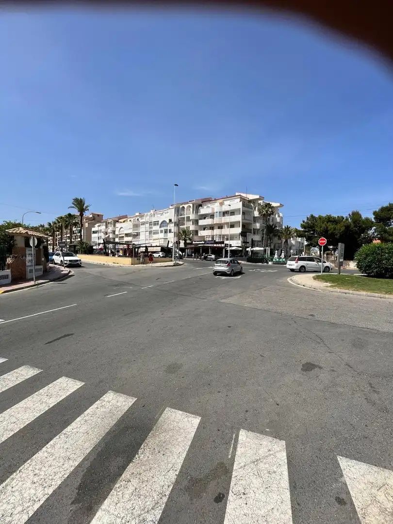 Vista exterior de Dúplex en venda en Torrevieja amb Terrassa, Moblat i Balcó
