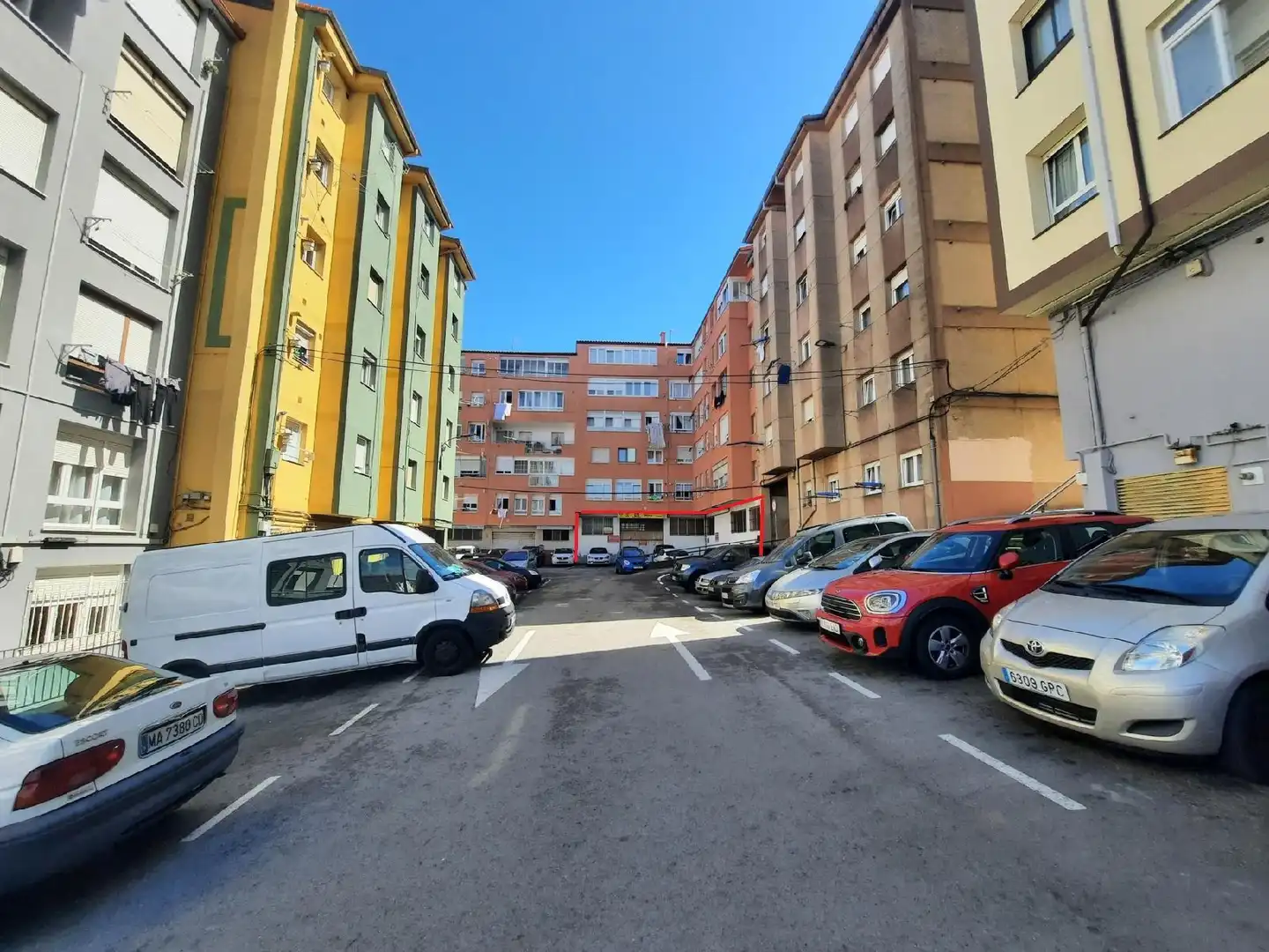 Local comercial en venta en Los Castros, imagen 2