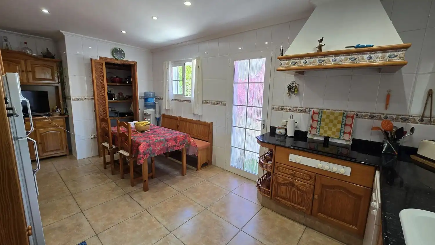 Cocina de Casa o chalet en venta en Calvià con Aire acondicionado, Calefacción y Jardín privado