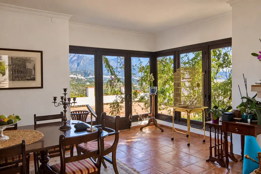 Villa avec balcon à vendre à Torrox Pueblo, imagen 4