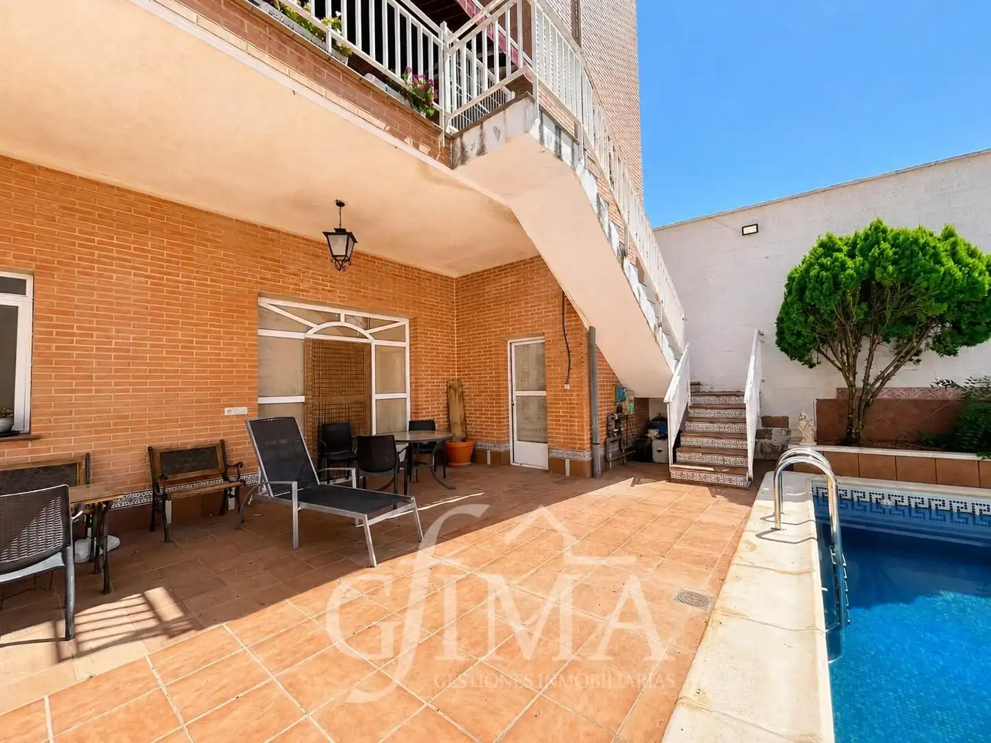 Casa con terraza en venta en Tomelloso, imagen 3