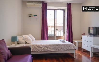 Bedroom of Flat to rent in  Madrid Capital  with Air Conditioner, Heating and Furnished