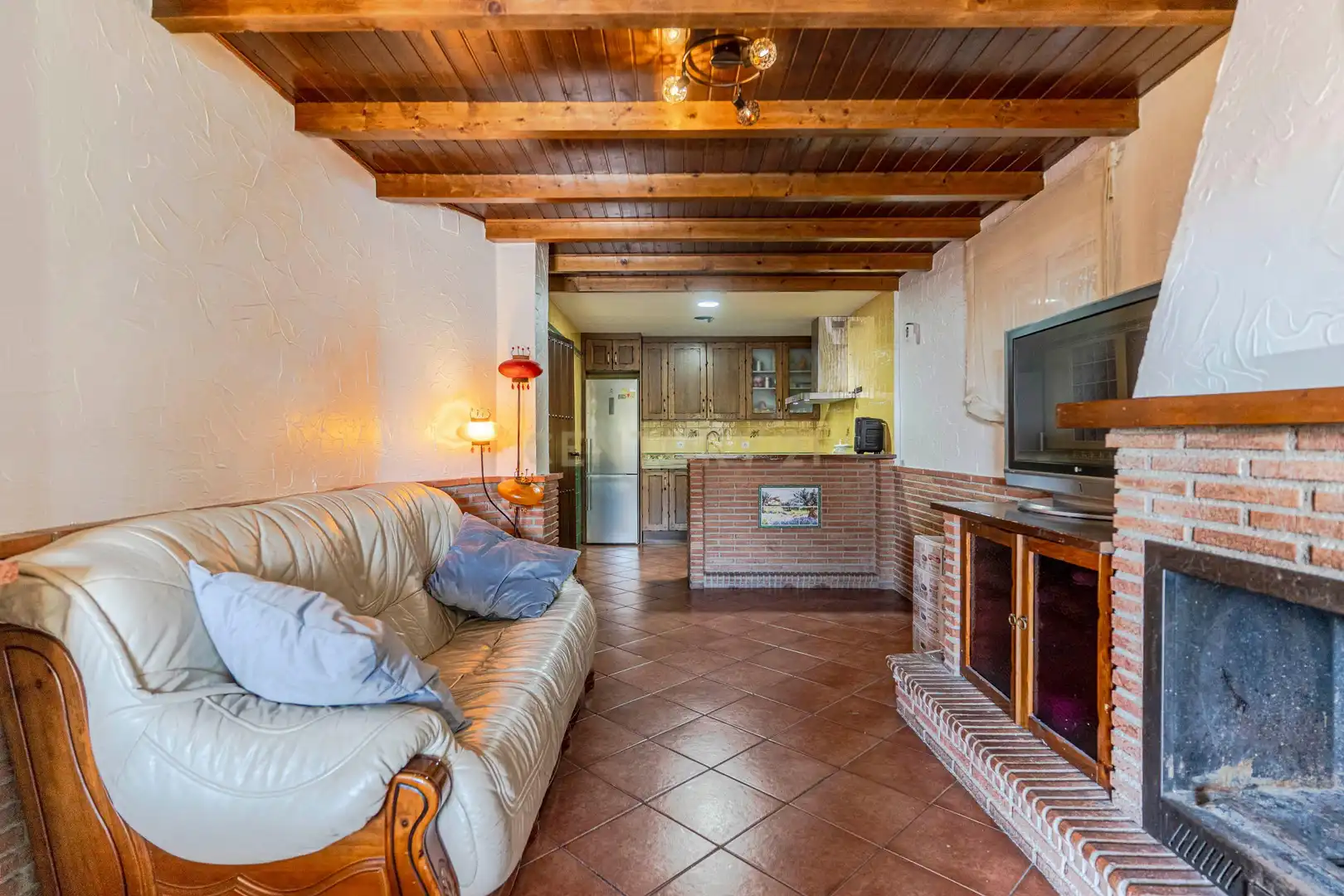 Sala d'estar de Casa o xalet en venda en Albolote amb Aire condicionat, Traster i Piscina
