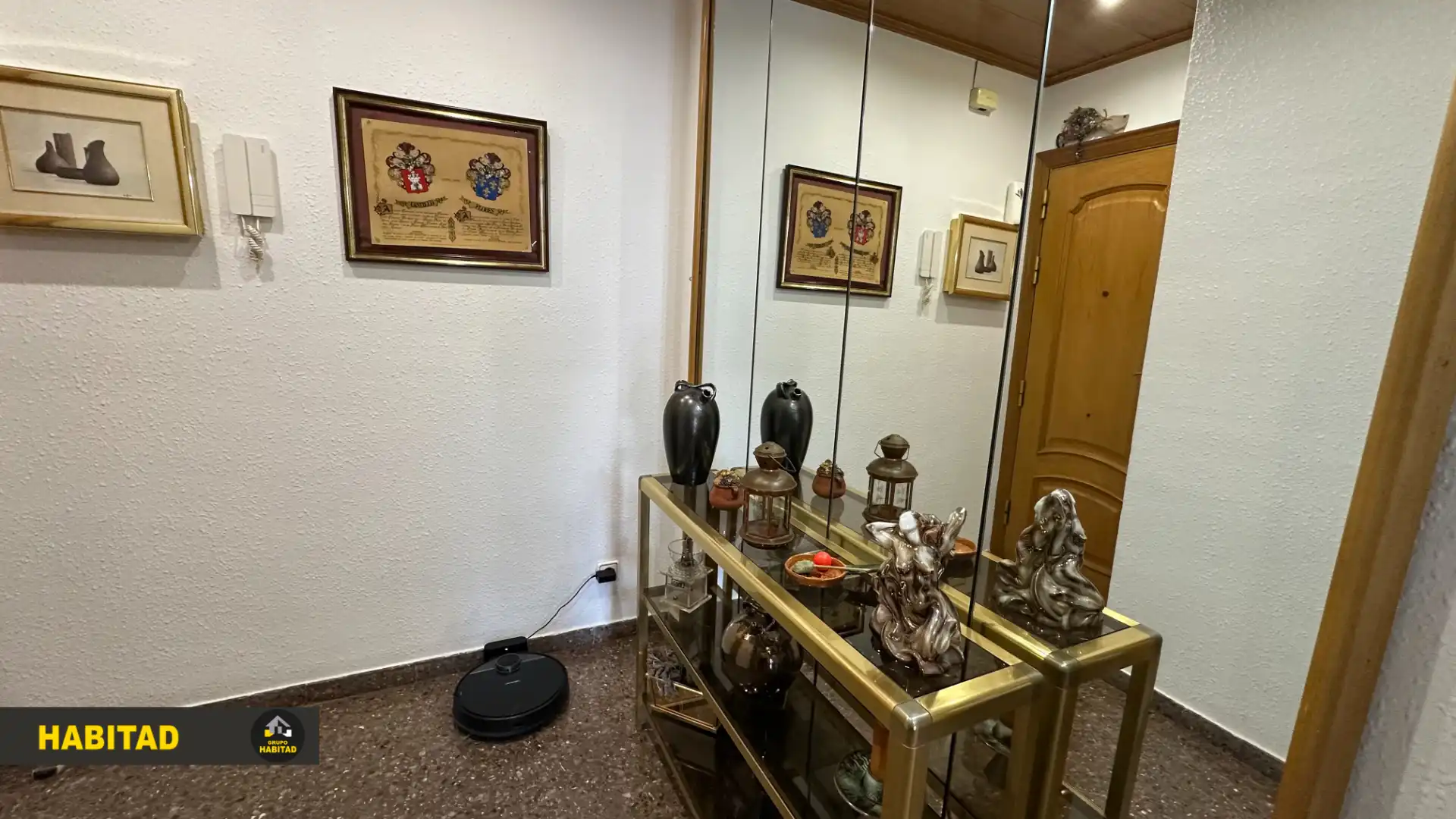 Piso en venta en Sant Boi de Llobregat con Balcón