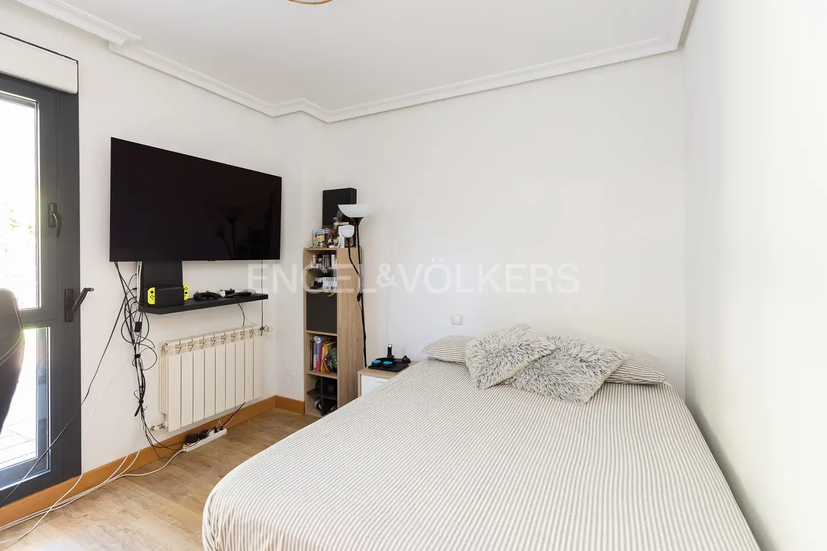 Habitación de Piso en venta en San Sebastián de los Reyes con Aire acondicionado, Calefacción y Jardín privado
