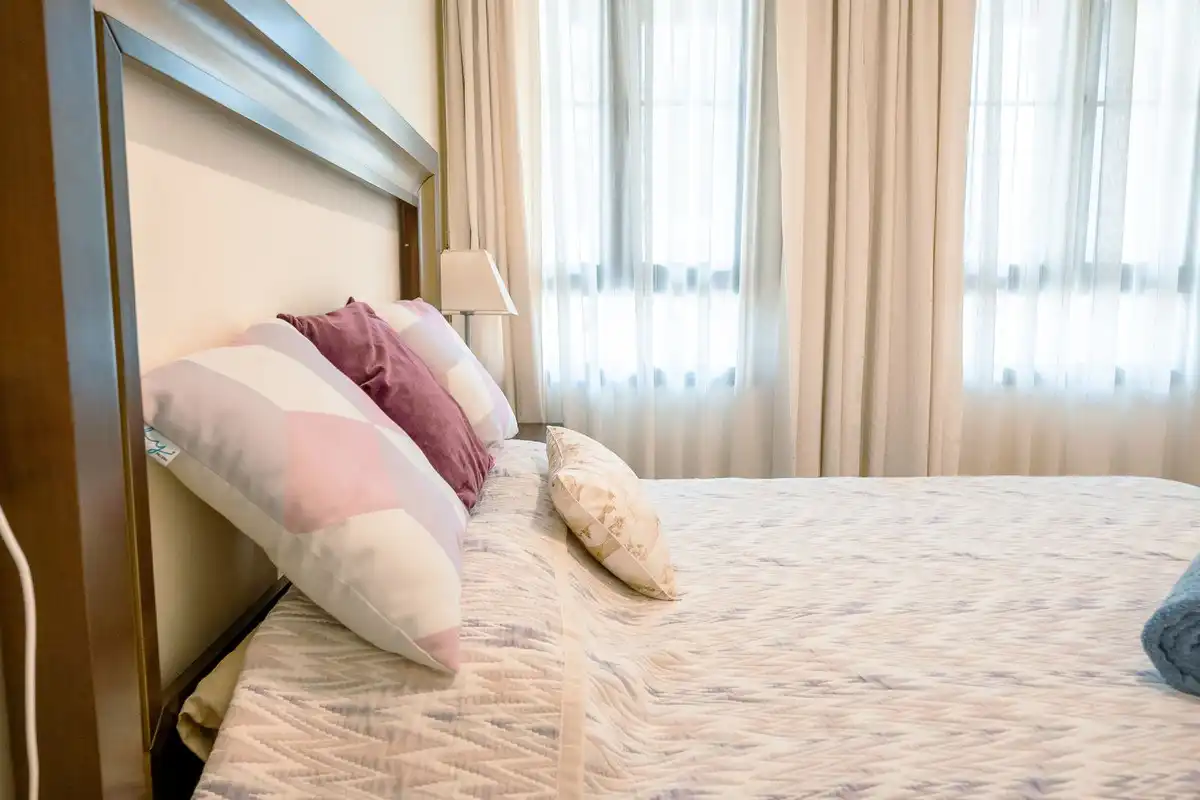 Dormitori de Apartament en venda en Benahavís amb Aire condicionat, Terrassa i Alarma