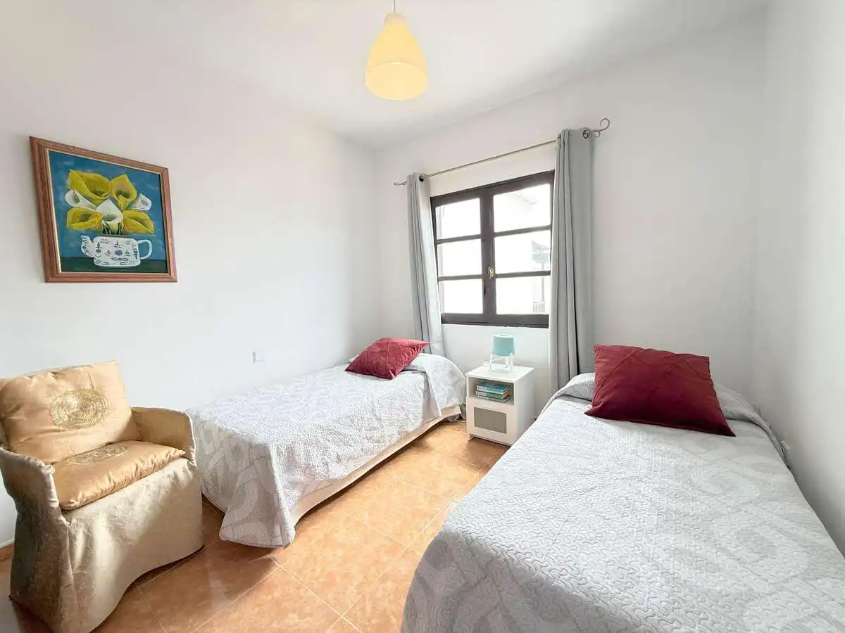 Dormitori de Casa o xalet en venda en Teguise amb Jardí privat, Terrassa i Moblat