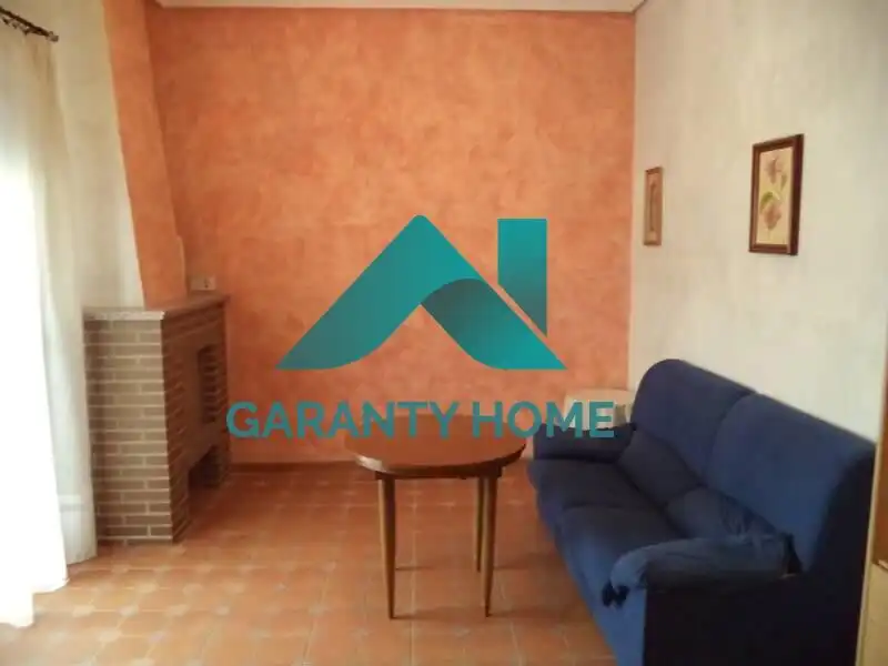 Sala d'estar de Casa o xalet en venda en Cáceres amb Terrassa i Moblat